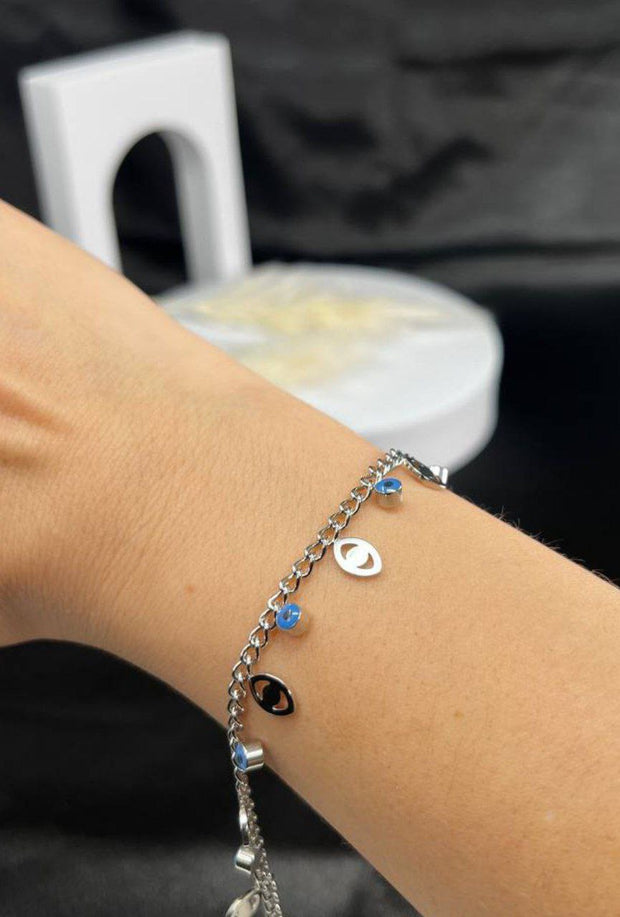 Claris’s Silver Bracelet