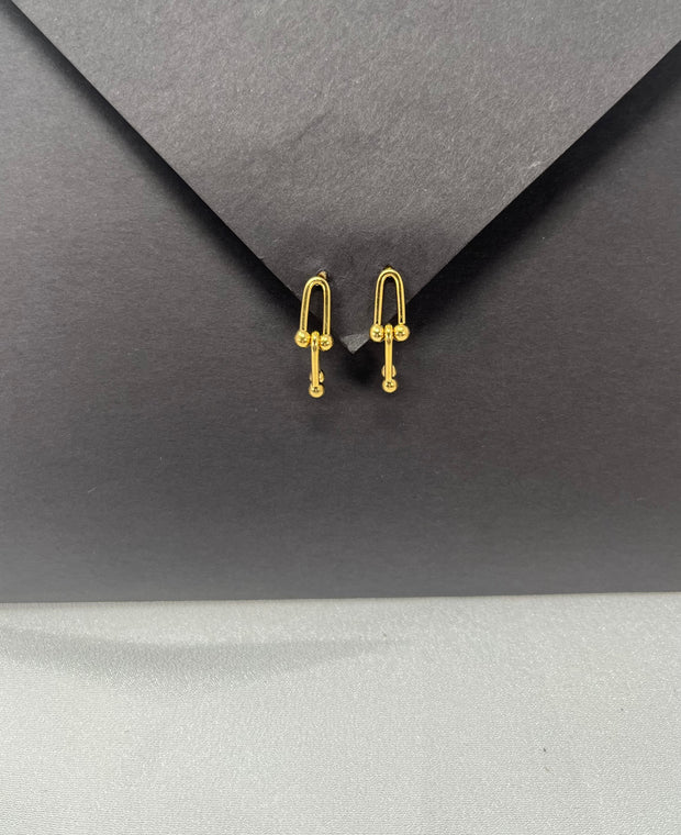 Luxe S Gold Earrings