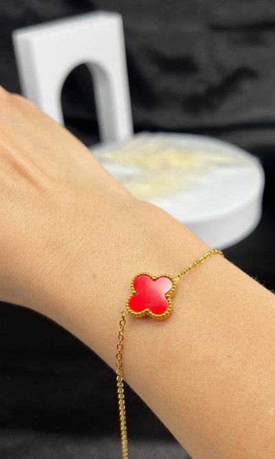 Single Flower Red Bracelet