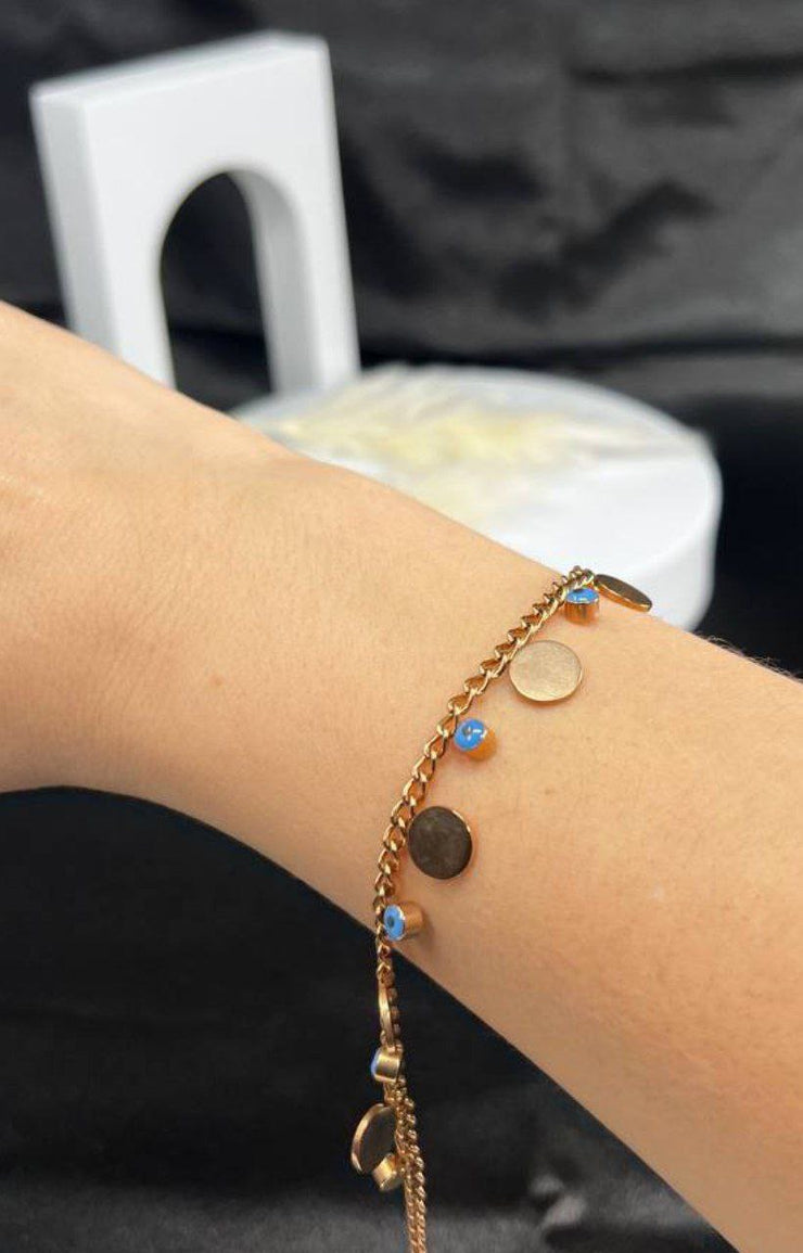 Claris’s Rose gold Bracelet